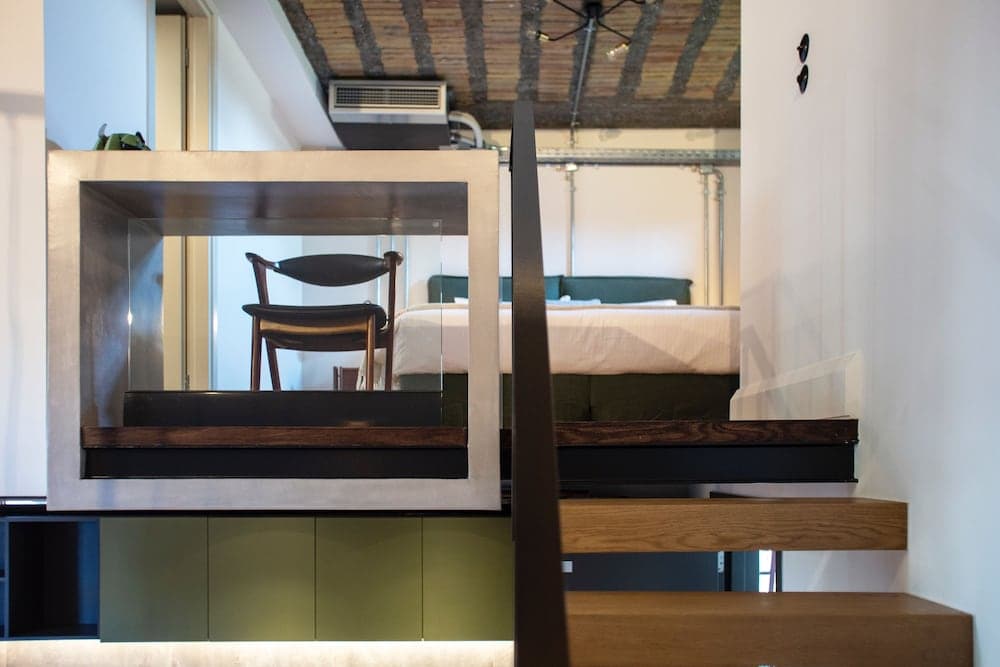 The Foundry Suites