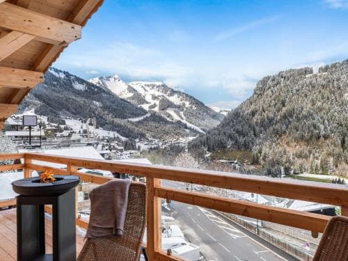 Châtel Tour