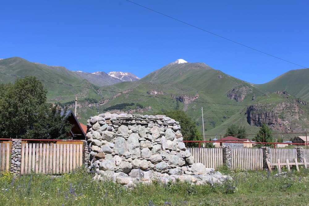 Twinsachkhoti
