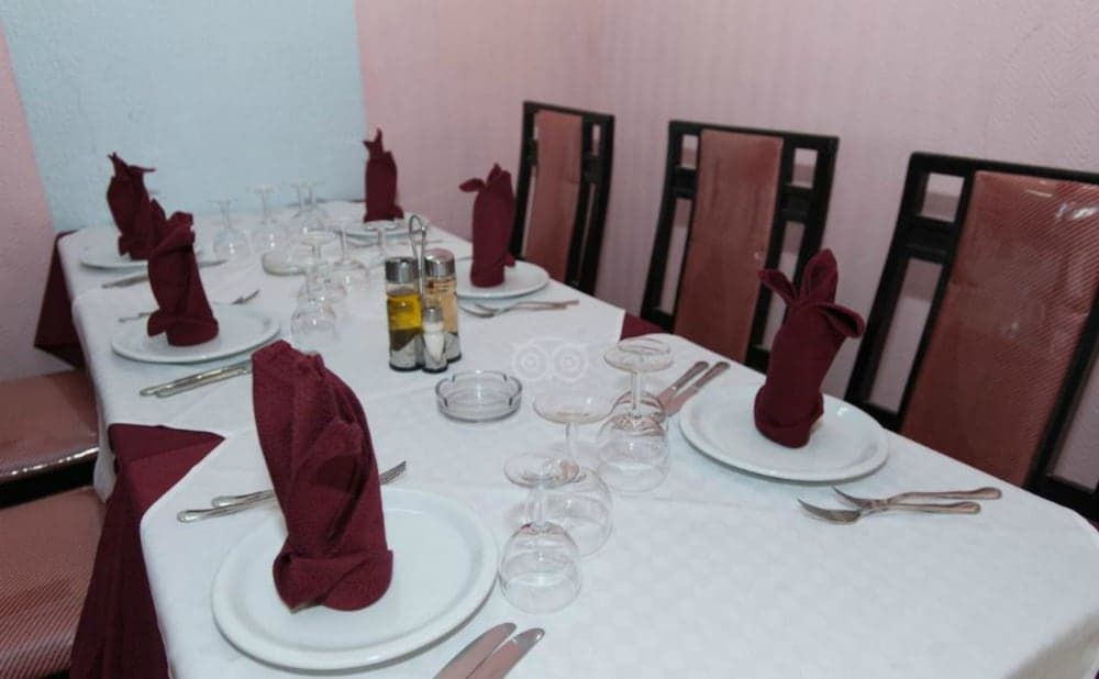 Hotel Les Pyramides
