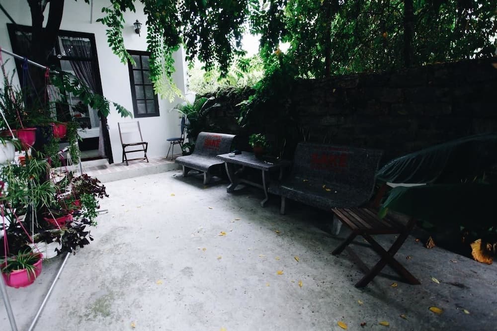 Sake Homestay