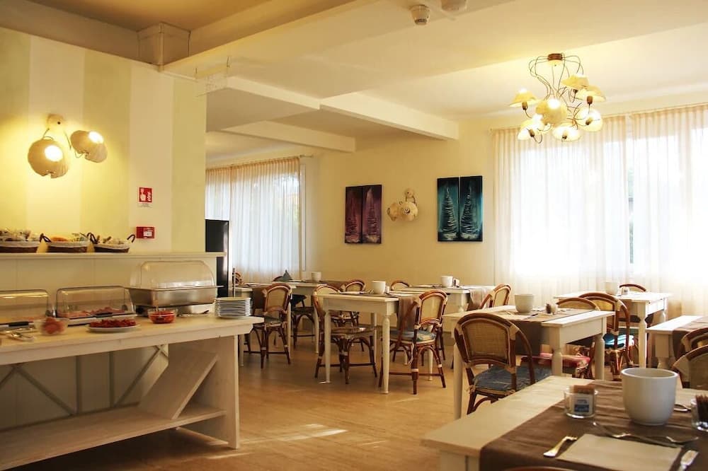 Hotel Bijou