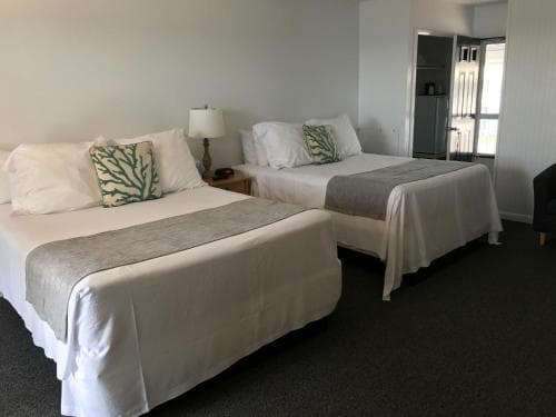 The Three Seasons Resort
