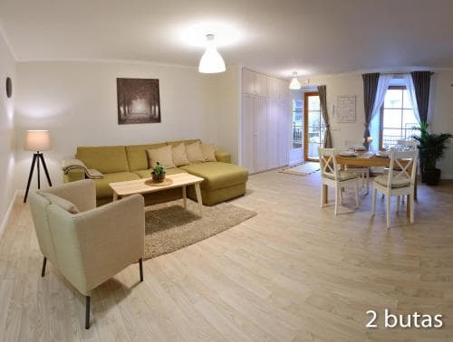 Six Apartment Simona