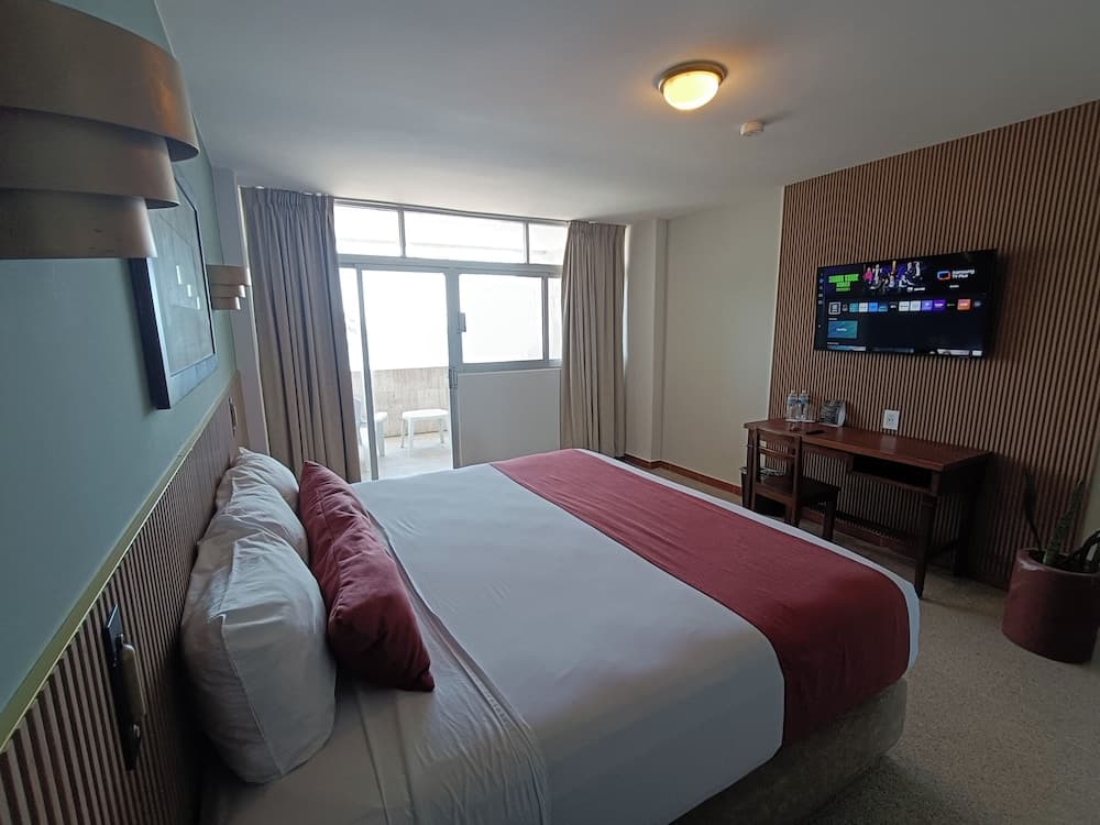 Hotel Royalty