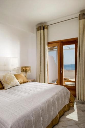 Gold Suites