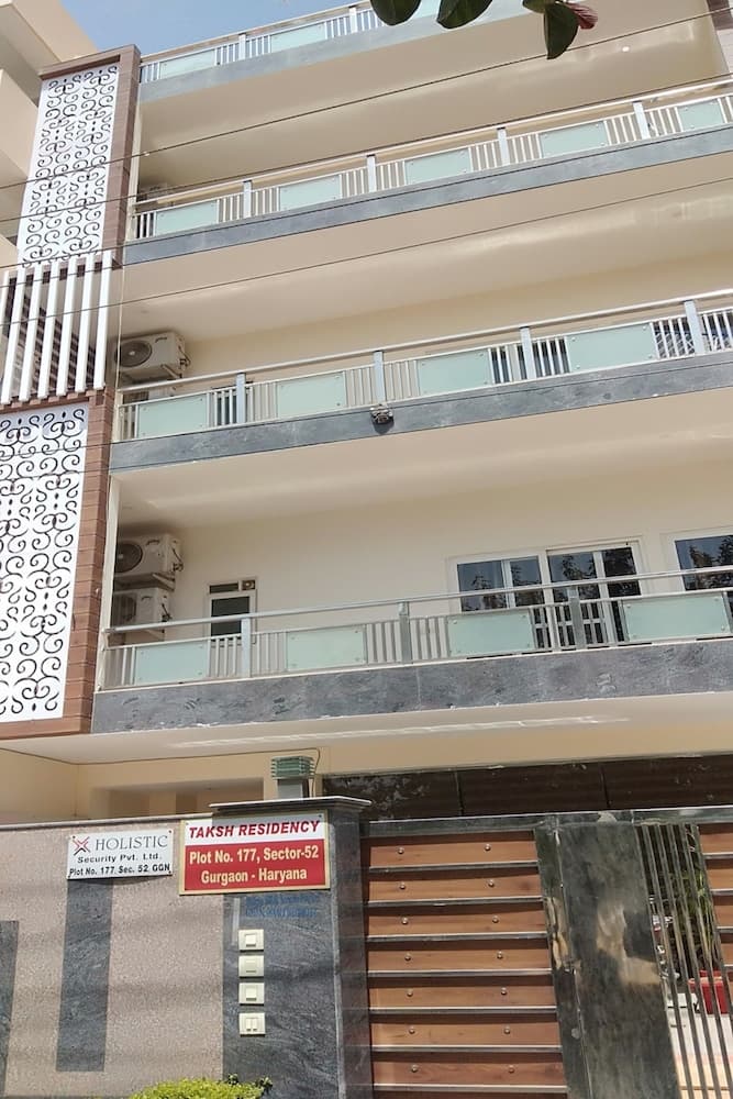 Taksh Residency