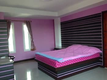 Red Heart Resort