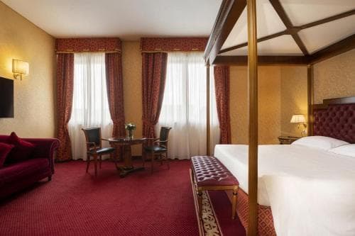 Hotel Maxim