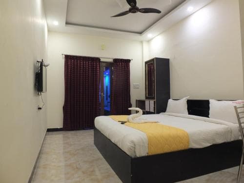 Sushmika Resorts Inn