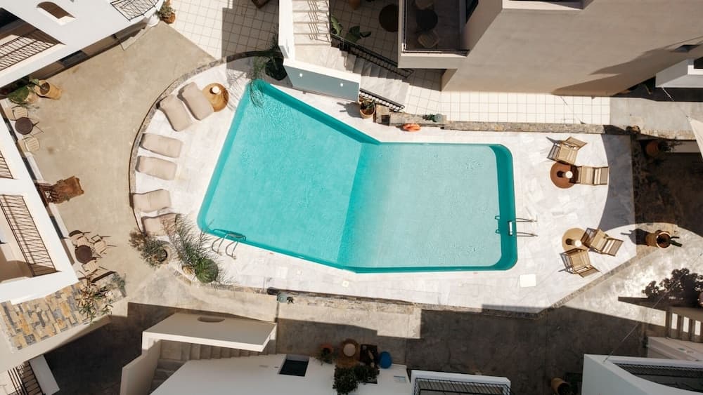 Nami Hotel & Suites