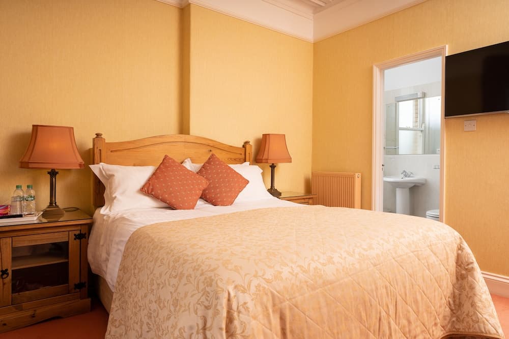 Summerhill Hotel