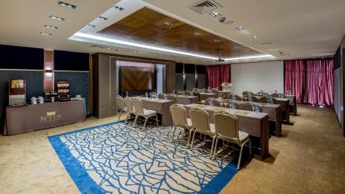 Bellis Deluxe Hotel
