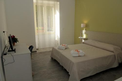 Della Torre Rooms