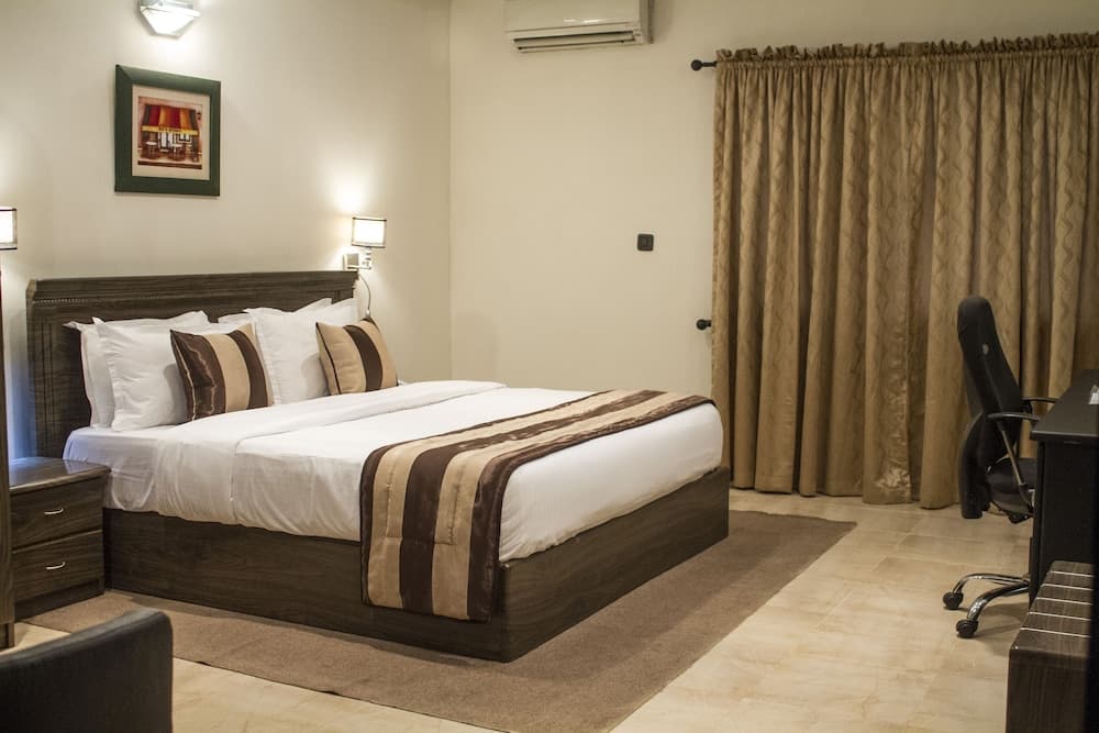 Atlantic Hotel