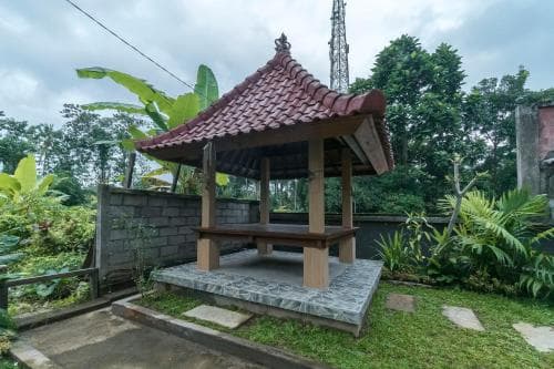 Vaneka Garden House