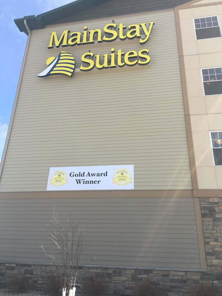 MainStay Suites Williston