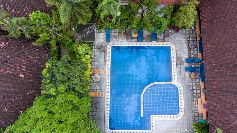 Lusa Hotel