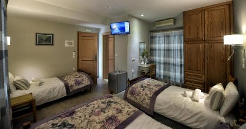 Tassos Rooms