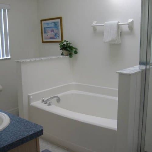 Florint Pool Homes