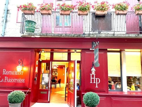 Hostellerie et la parenthese uzes