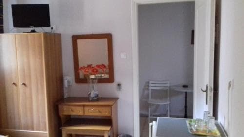 Kabanis Rooms