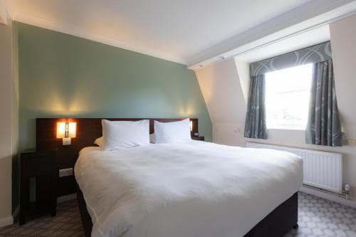 Avisford Park Hotel
