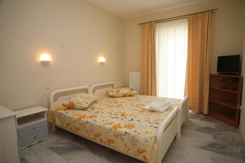Aris Villas