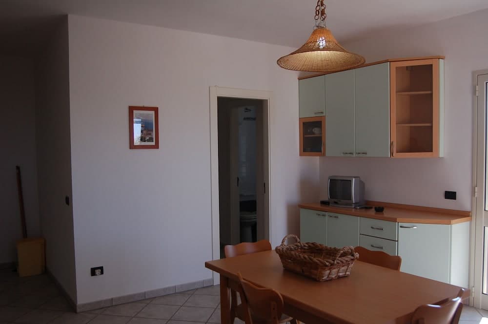 Residence Torre Del Mito