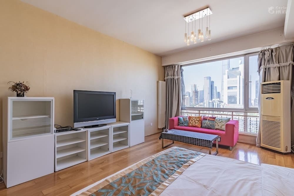 Apple Apartment