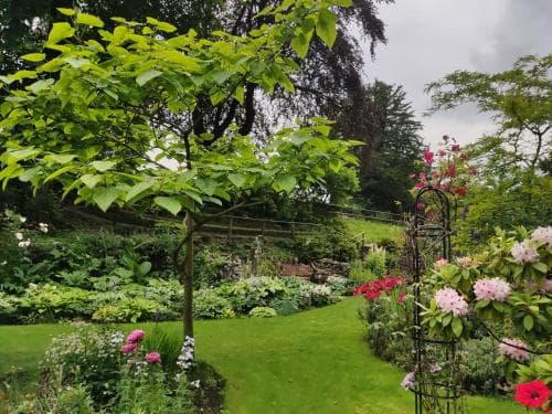 Cascades Gardens