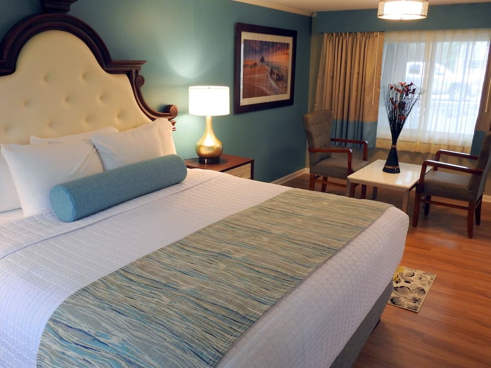 SeaCoast Inn