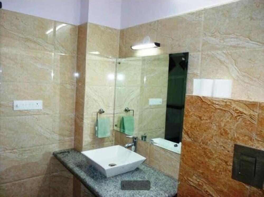 hotel S57