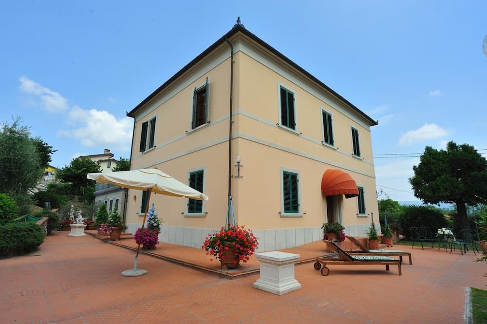 Villa La Nina