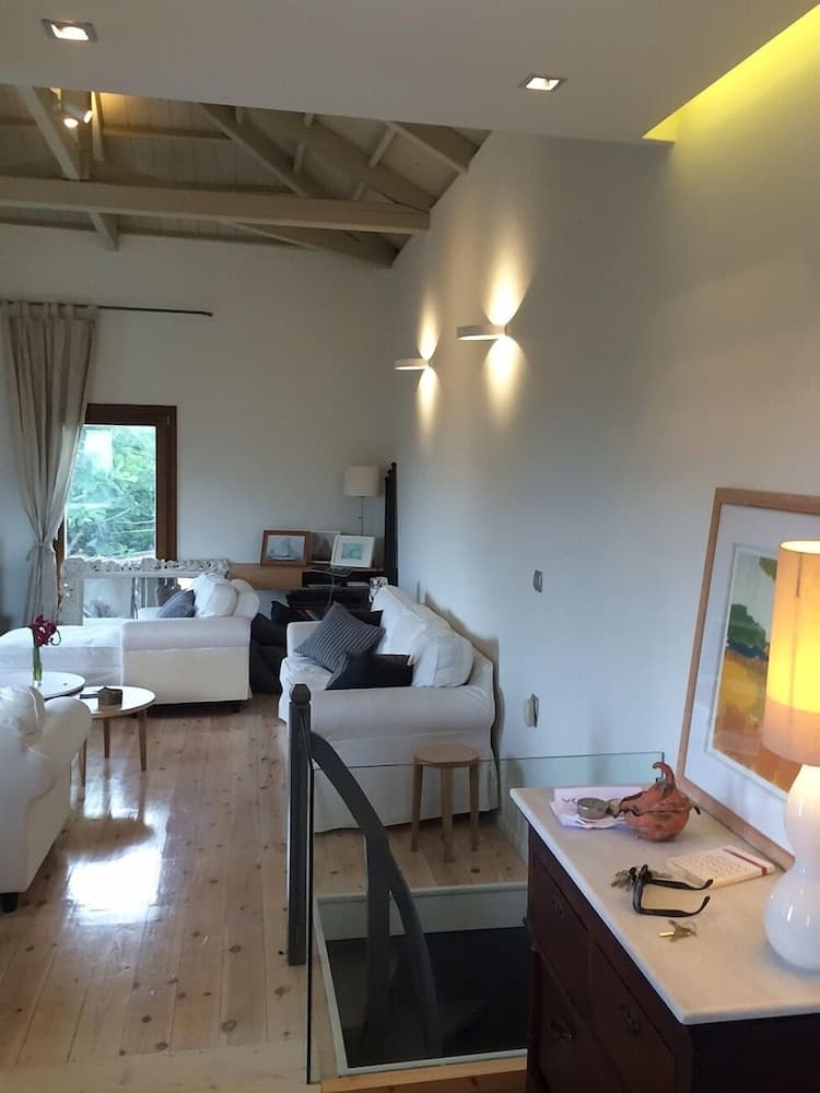 Villa Thermi