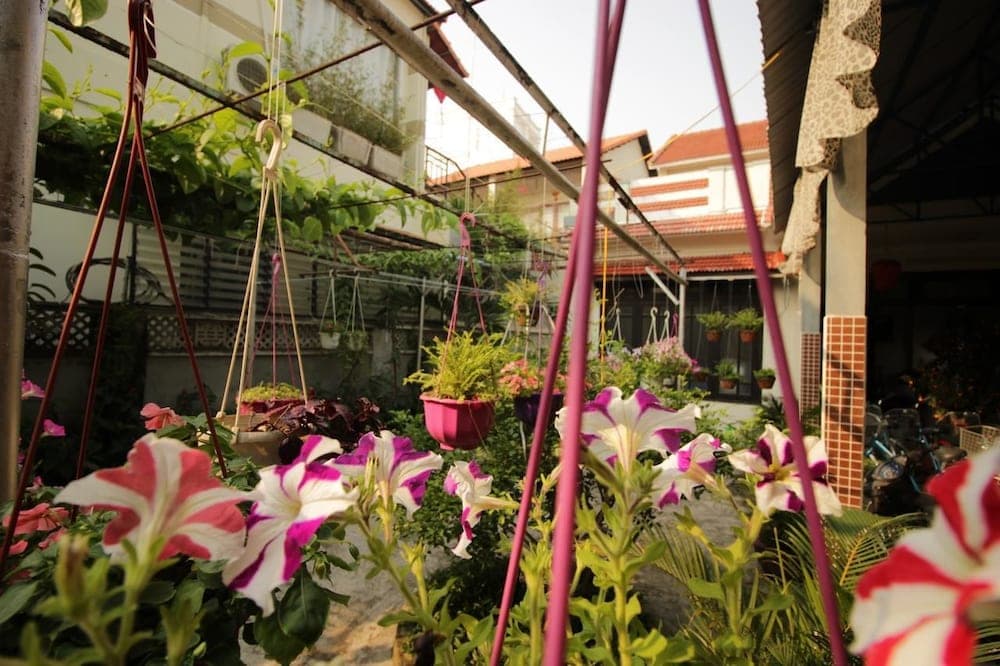 Sake Homestay
