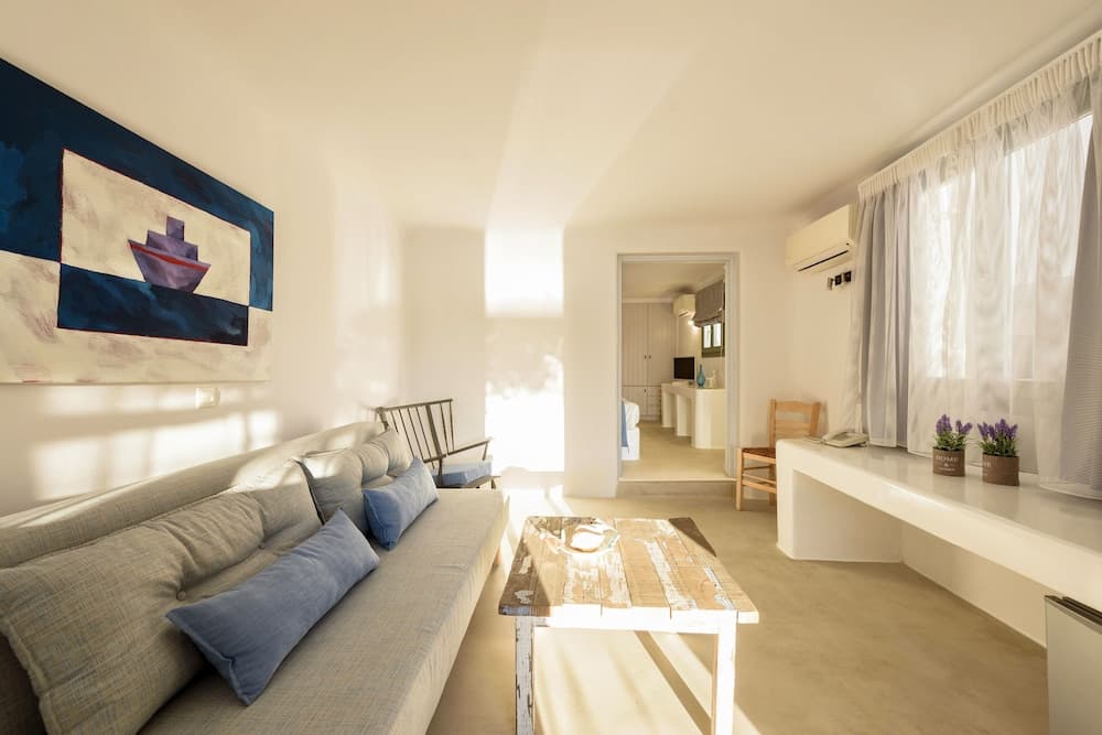 Senia Hotel