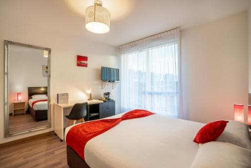 Alezan HÔtel & RÉsidence