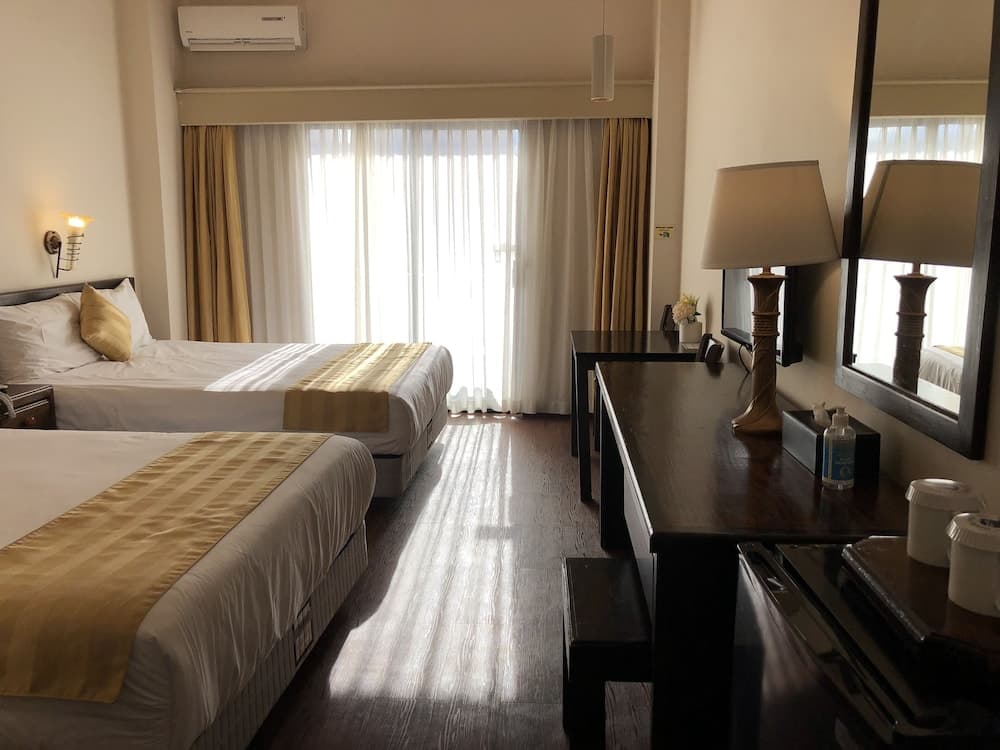 Holiday Saipan Resort
