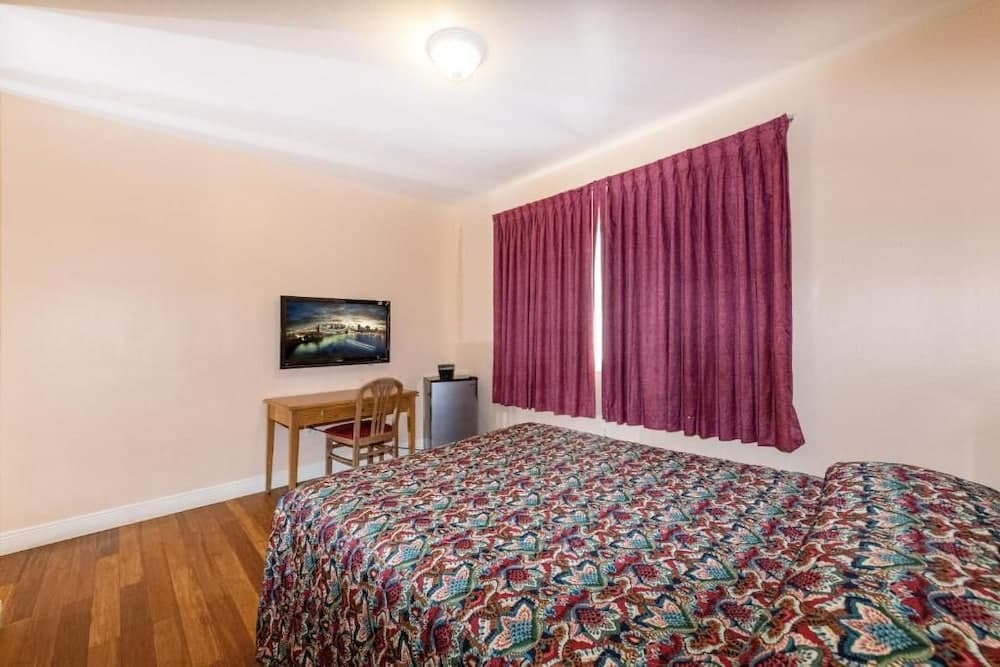 Ocean Beach Suites