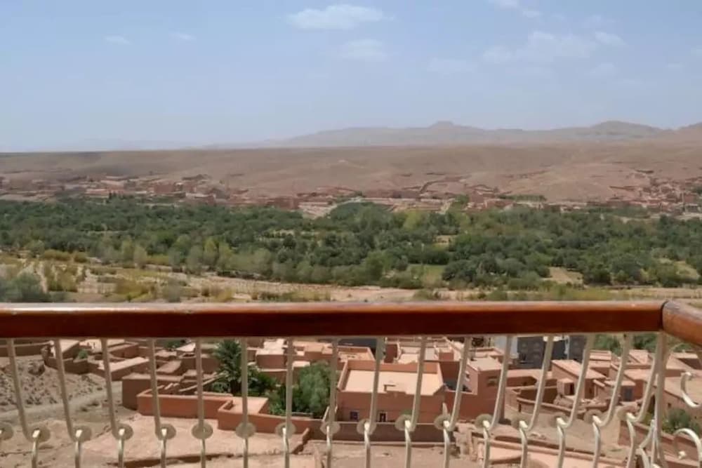Hotel Al Manader