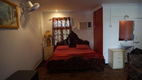 SONA VILLA, THE LAKE CHALET
