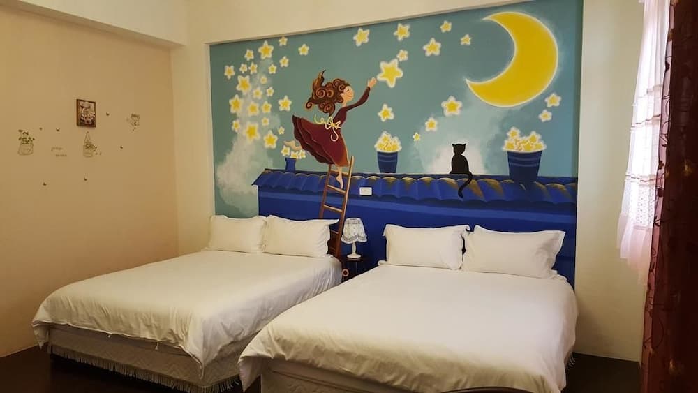 Rose Castle Hostel