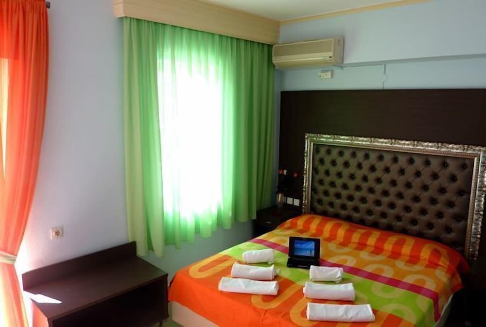 Hotel White Rose Beach