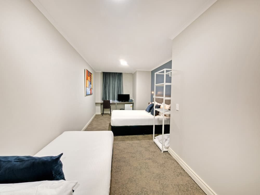28 Hotel
