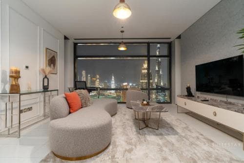 Skyline Burj Facing Suite