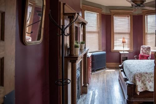 Elk River Hotel & Cafe