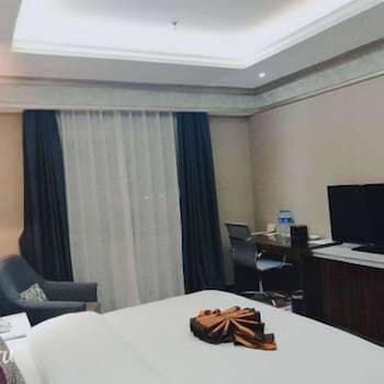 Cuifeng Hotel