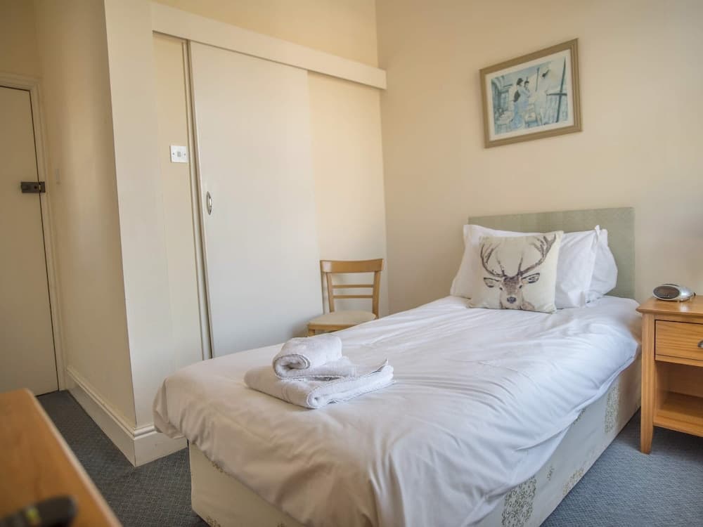 Baytrees Hotel