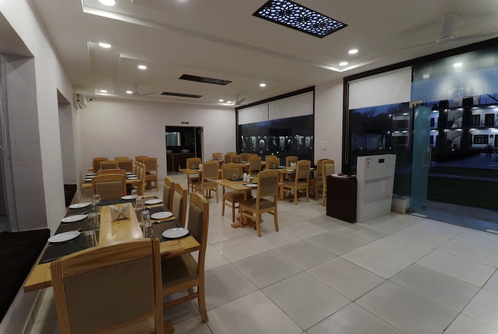 Keshav Resort